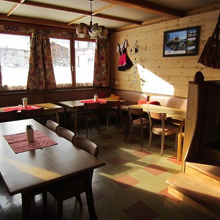 Chalet Auhof Bed & Breakfast ฟลาคเฮา ภายนอก รูปภาพ